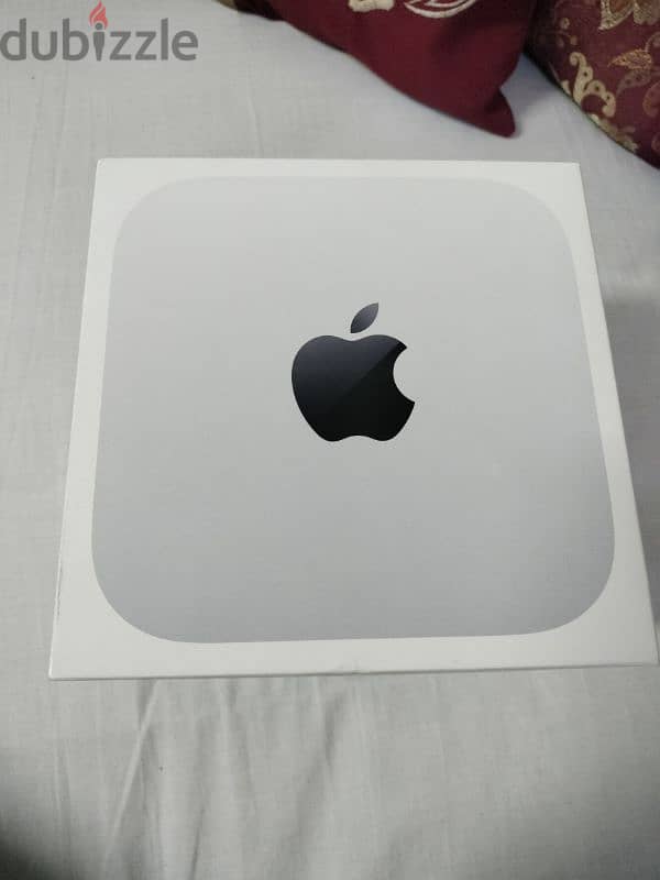 **New Mac Mini M4** 1