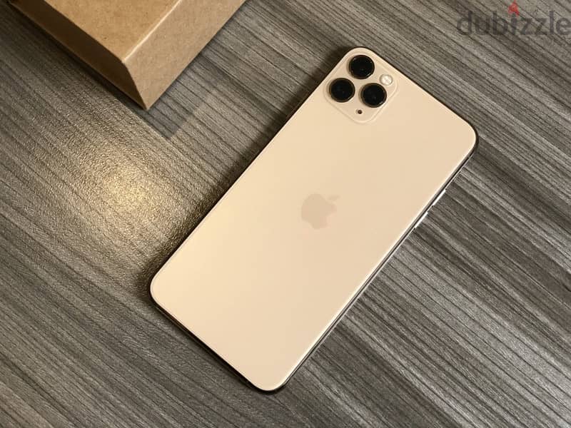 iPhone 11 pro  256G   B100% 8