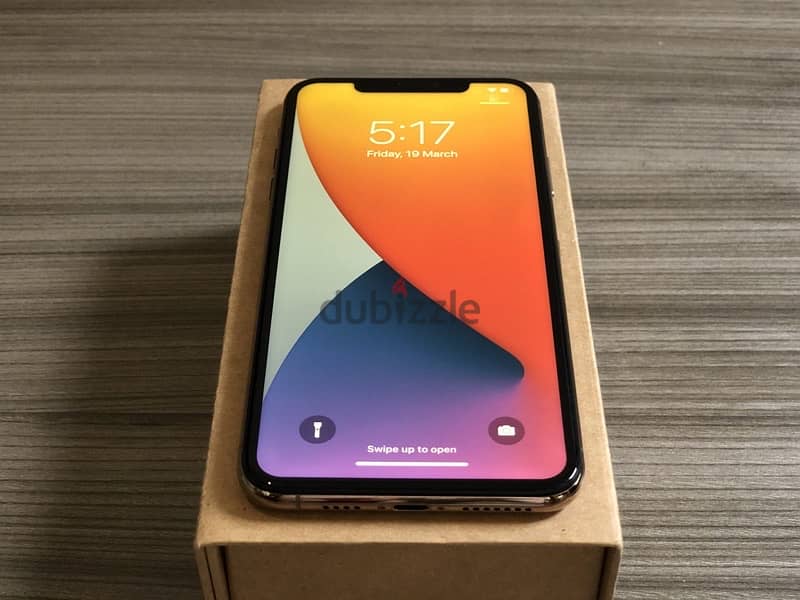 iPhone 11 pro  256G   B100% 11