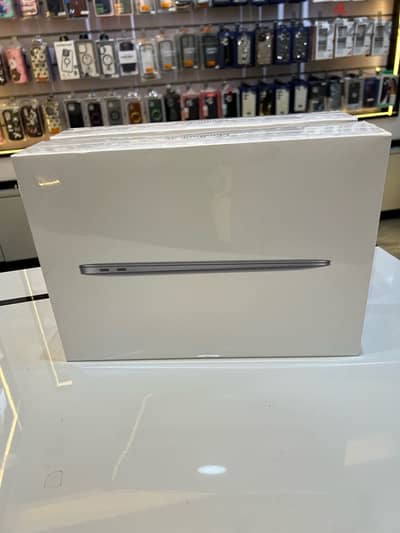 MacBook Air m1 جديد متبرشم