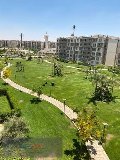 Apartment for sale in Madinaty 103 m B6 Wide Garden View Special finishing for quick sale