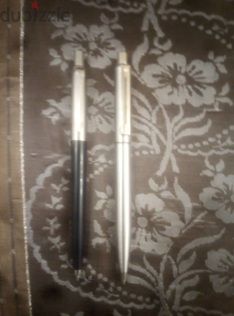 Sheafar and Parker pen 0