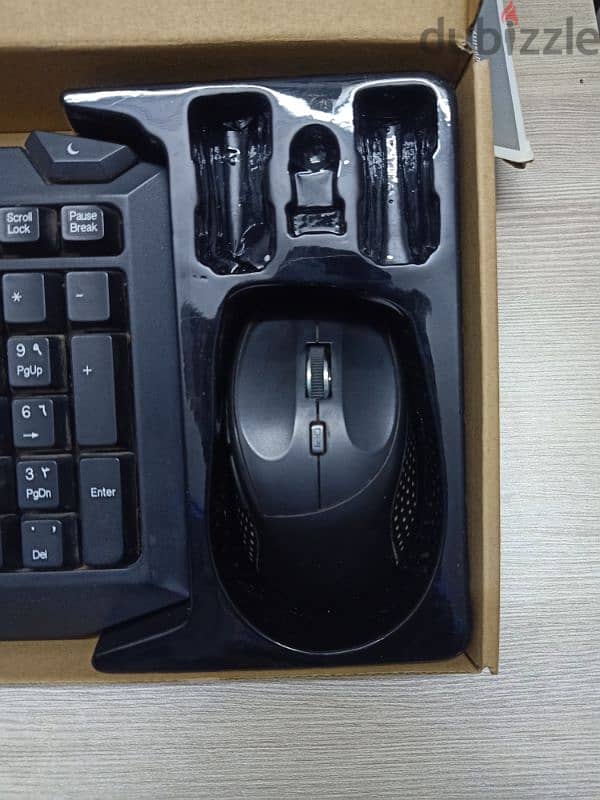 keyboard &Mouse wireless Borsh كيبورد و ماوس وايرليس ماركة بورش 5