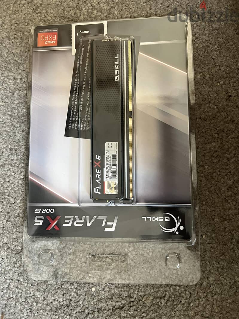 Asus Z690 p Prime WIFI DDR5 + RAM 16GB DDR5 1