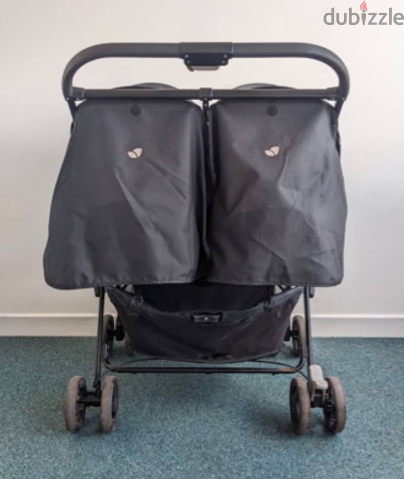 Joie aire twins stroller 3