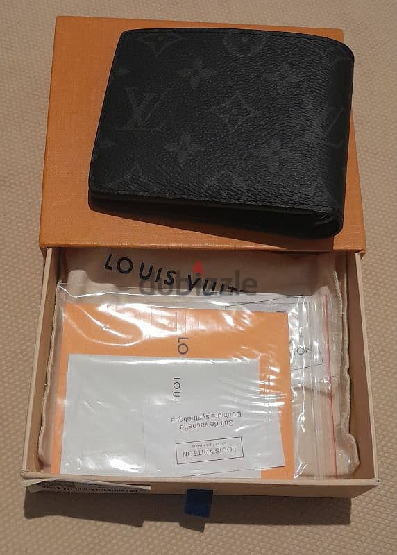 brand new louis vuitton wallet from kuwait 1