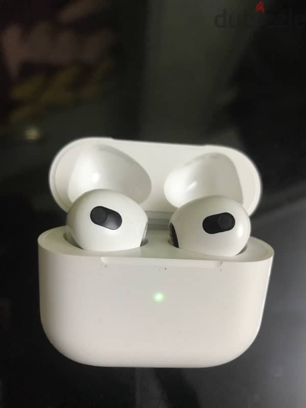 AirPods 3 1