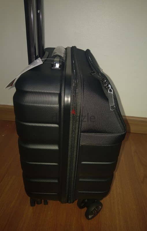 pilot case (navigation bag) شنطه طيار و طاقم الضيافه 9