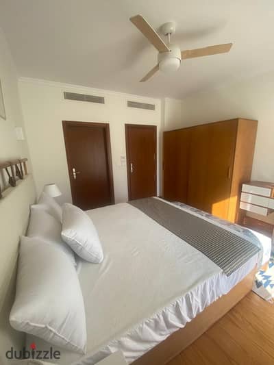 Apartment for rent fully furnished in Eastown Compound