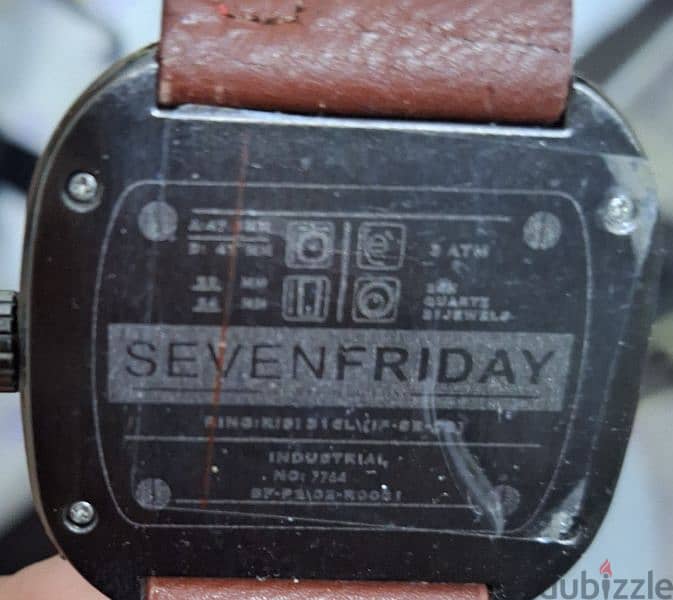 ساعه sevenfriday البيع لعدم الحاجه جديده زيرو 3