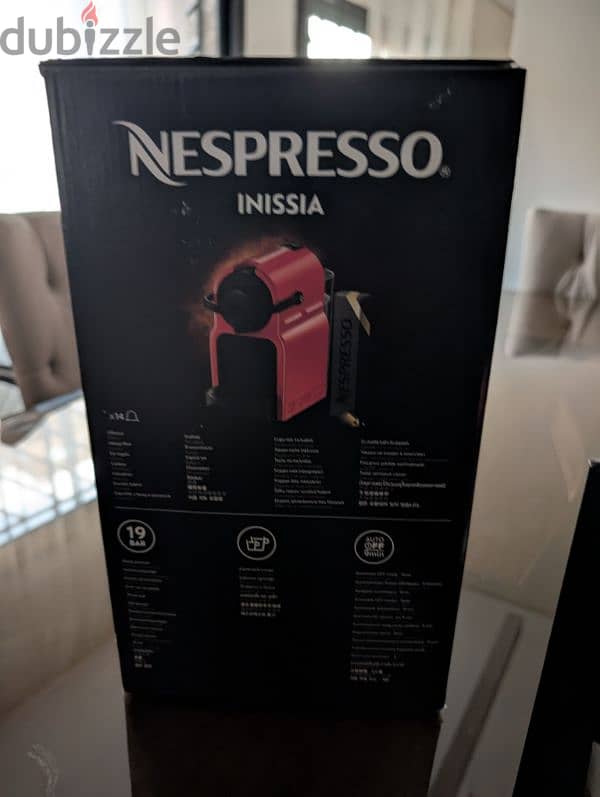 NESPRESSO Inissia + Milk Foam 3