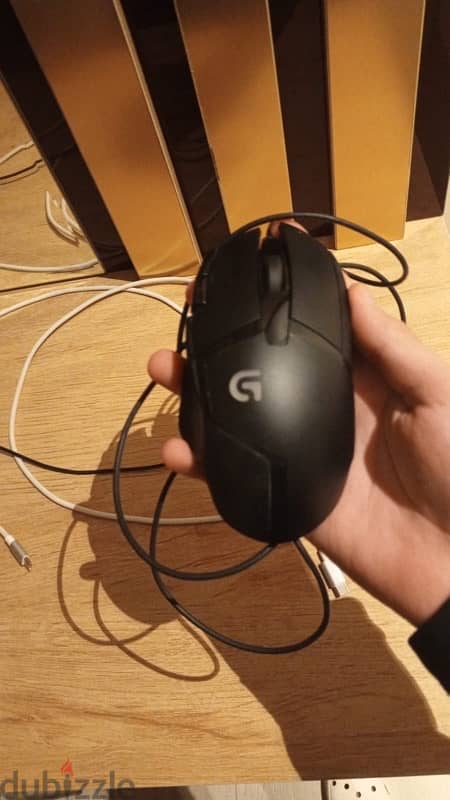 Logitech G402 HyperFury Wired Gaming Mouse 1000MHZ 4000DPi 1