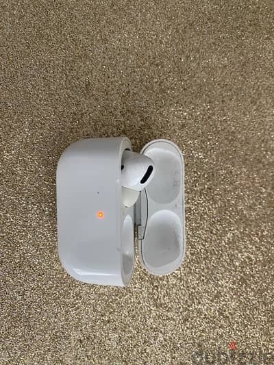 AirPods Pro left piece