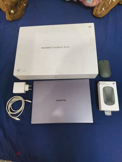 Huawei matebook d14 with Huawei mouse generation 2