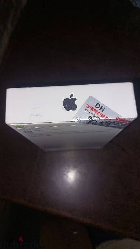 I phone 16 pro max Black Titanium 2