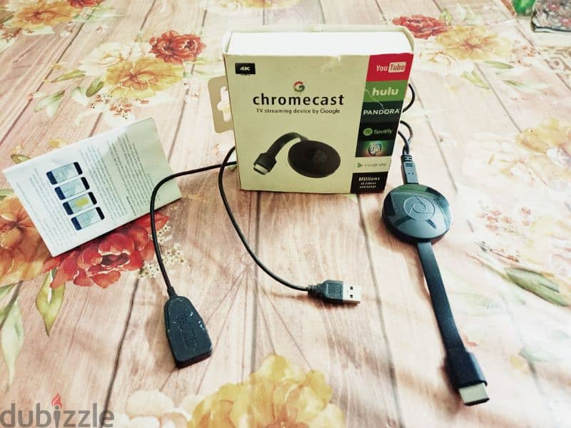 وصلة dongle  بين الهاتف والشاشة واللاب او التابلتChromecast 1