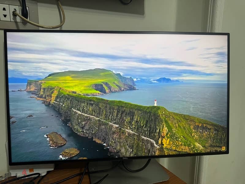 شاشة استيراد ديل U2719DC UltraSharp 27" 2K QHD 1440p 60Hz 2