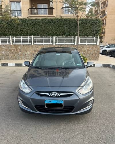 Hyundai Accent 2012