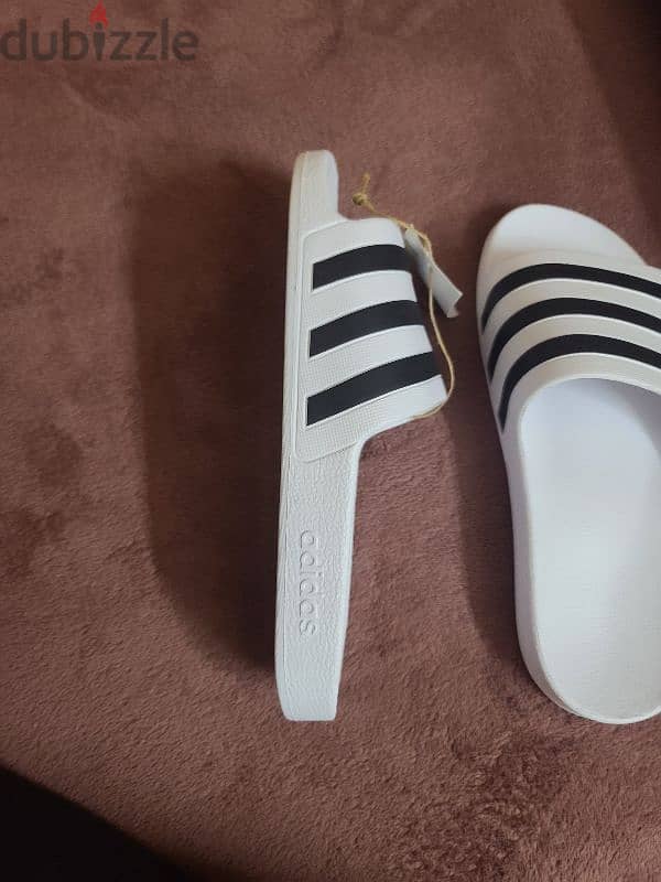 Adidas aqua slides white color 40 size 3