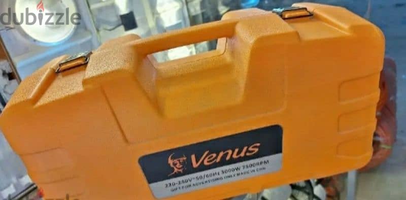 ماكينة حفار الحائط من Venus 5