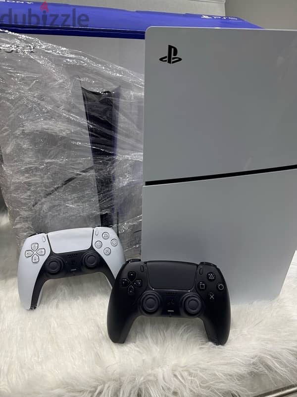 PlayStation 5 slim 2