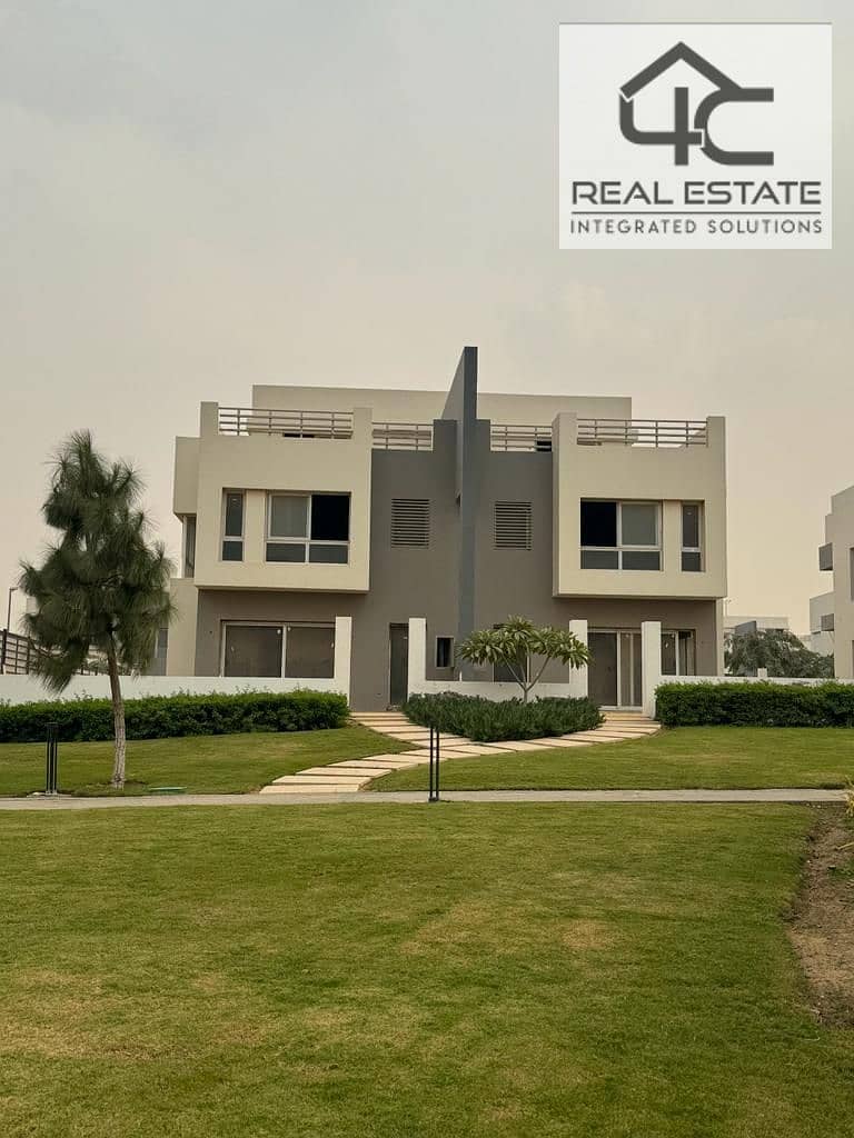 twin house modern 373 m  the Lowest down payment  with installments view landscape in hyde park fifth settlement 0