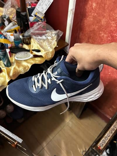 Nike Revolution 6 nn Running shoes size 44