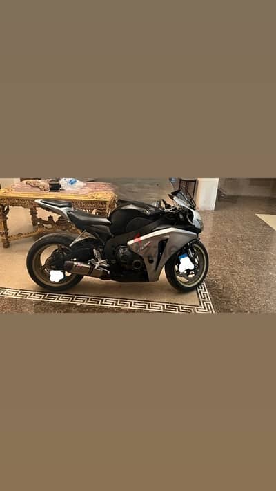 honda cbr1000rr