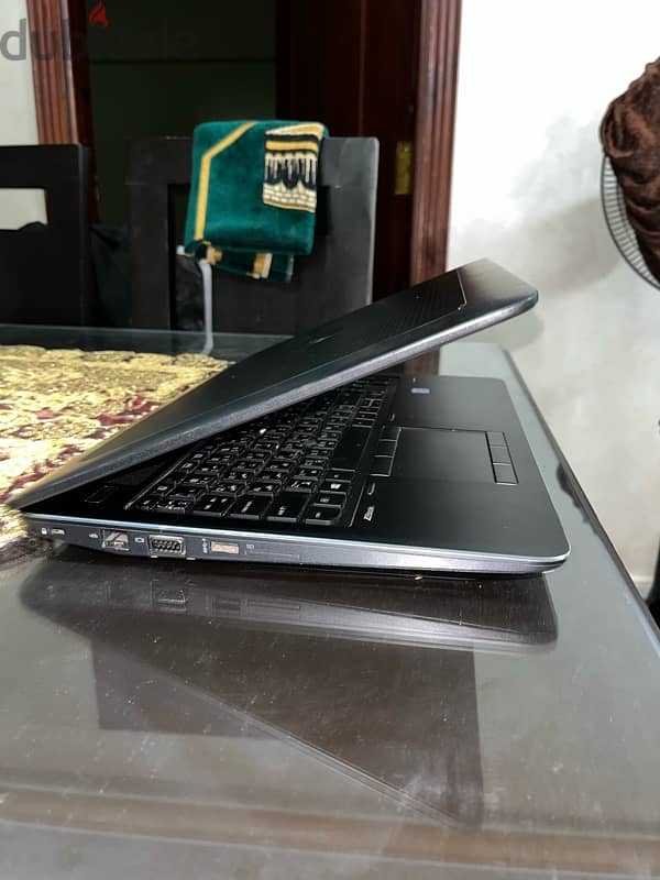 hp zbook 17 g3 4