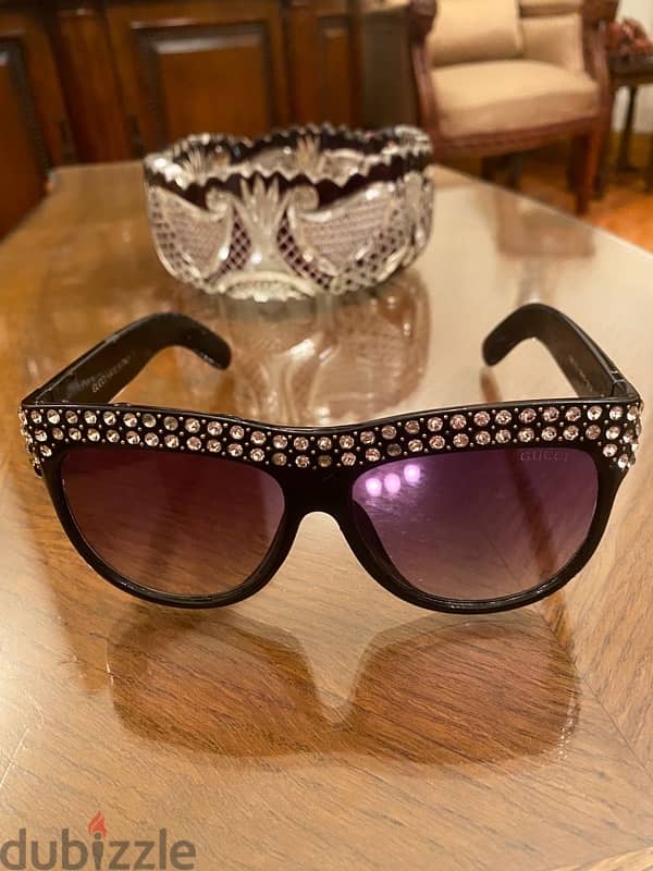 A black sunglasses 3