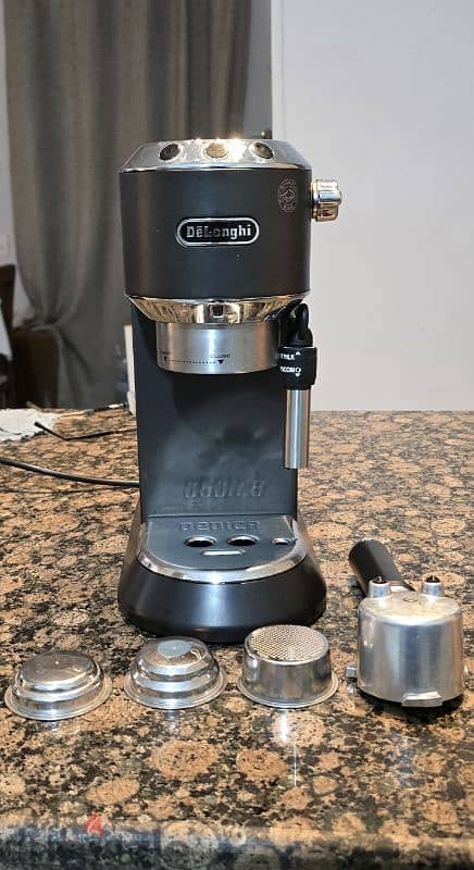 delonghi dedica coffee machine 1