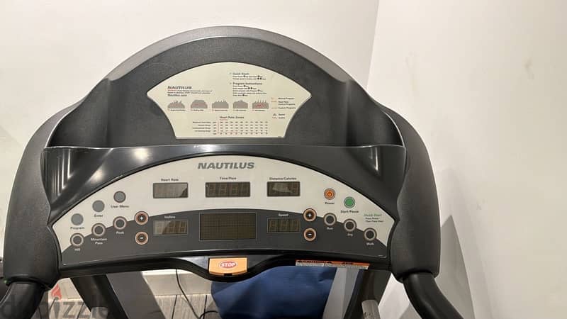 مشاية كهربائيّة Treadmill Nautilus NTR800 2