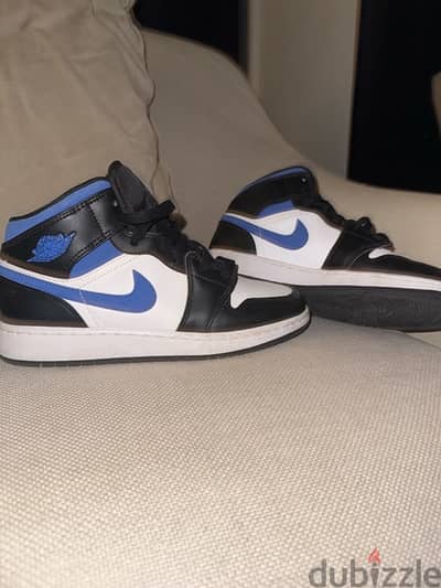 Air Jordan 1 Mid 'Racer Blue'