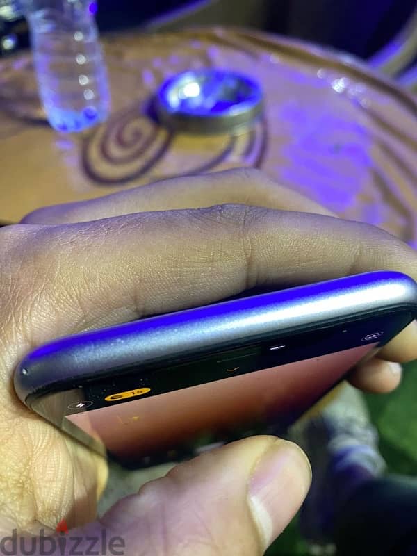 iPhone 11 from UAE 5