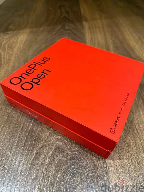 one plus open like zero with box and charger and  all accessories 1