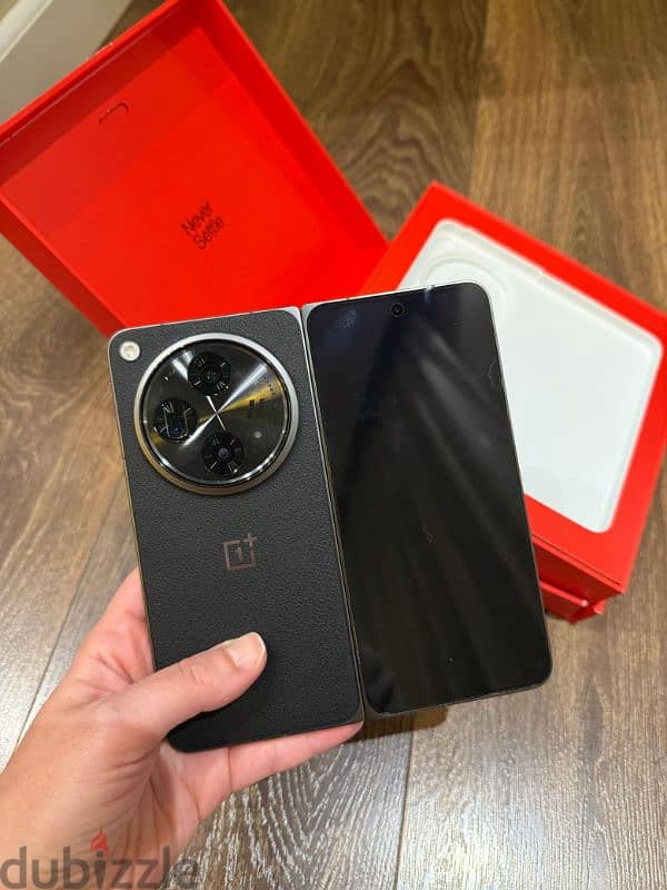 one plus open like zero with box and charger and  all accessories 2