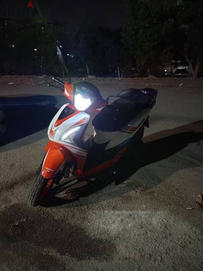 st200 plus سكوتر