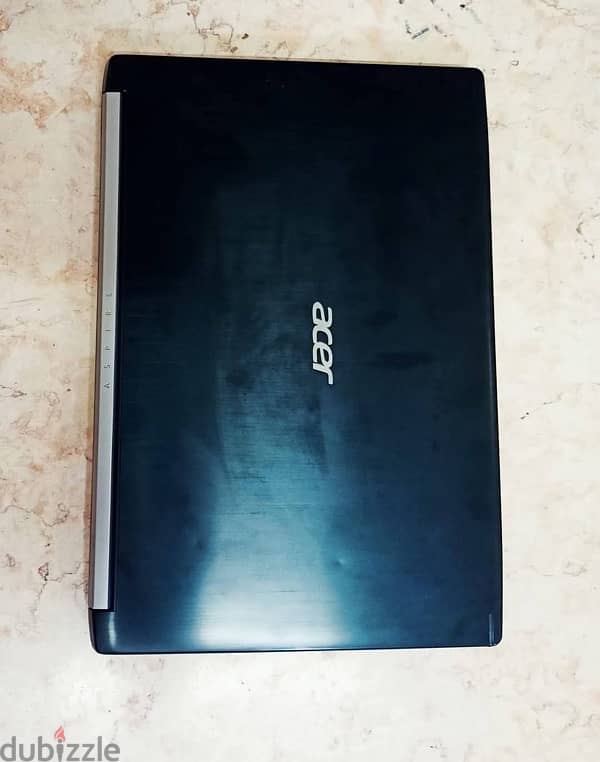 Laptop Acer A715 0