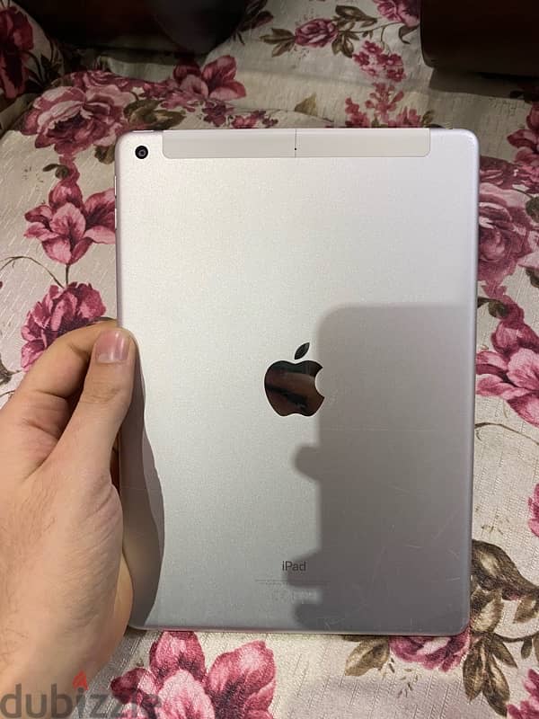 iPad الجيل السادس 0