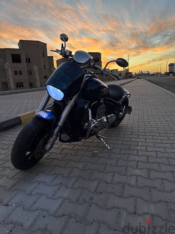 Suzuki Boulevard 0