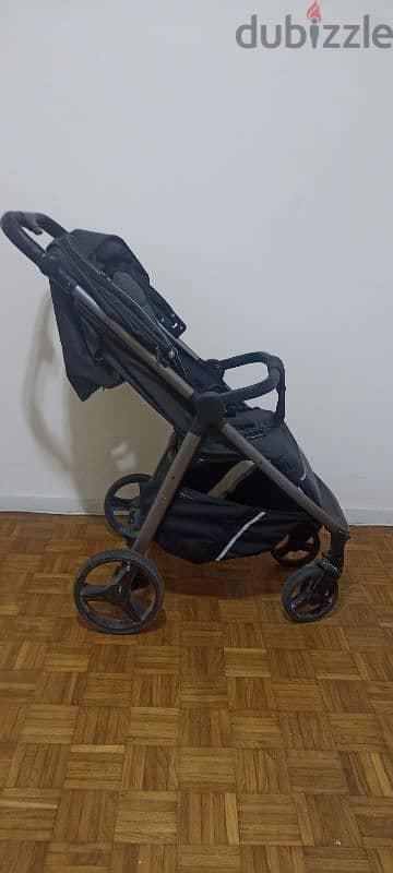 stroller 1