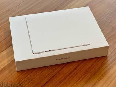 MacBook Air M3 16GB SEALED