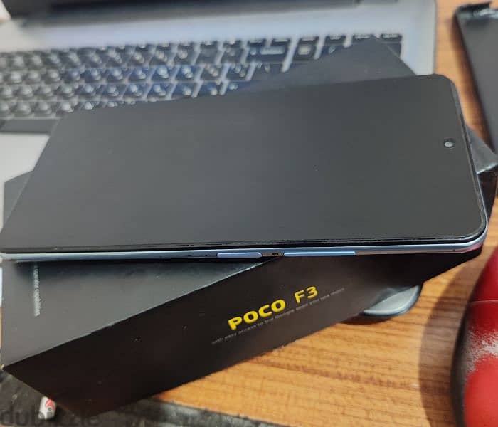 Poco F3 3