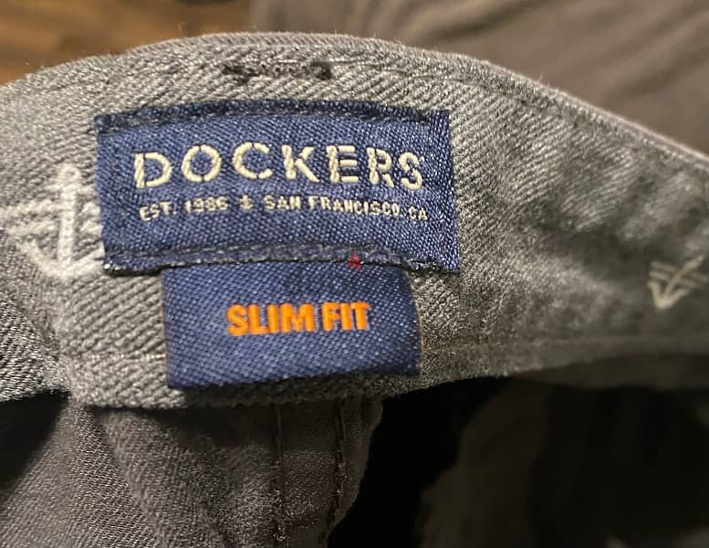 بنطلون مستورد براند Dockers 1