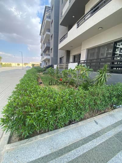 Furnished apartment for sale in New Cairo, immediate delivery, near City Center Almaza.