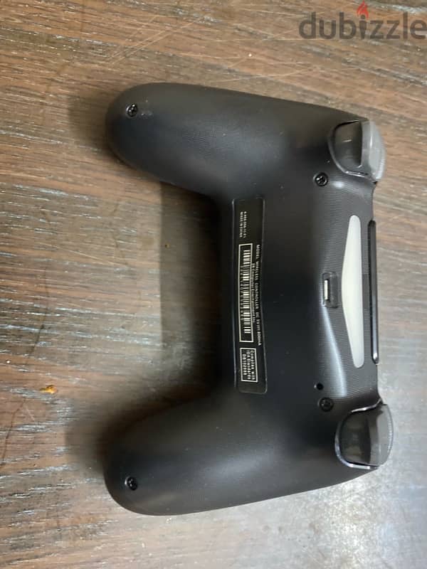 PlayStation 4 controller used only for 2 weeks and no less than 600EGP 1