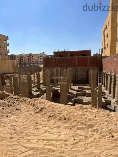 For sale قواعد وعمدان بالمتميز منطقة 4 بجوار كمبوند الشرطة ب مدينة بدر