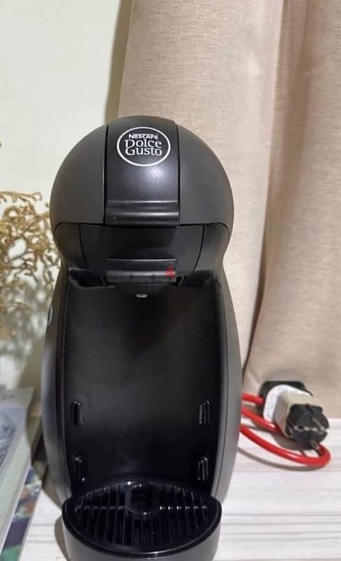 Nescafe Dolce Gusto Capsule Coffee Machine  قهوة كبسولات نسكافيه 0