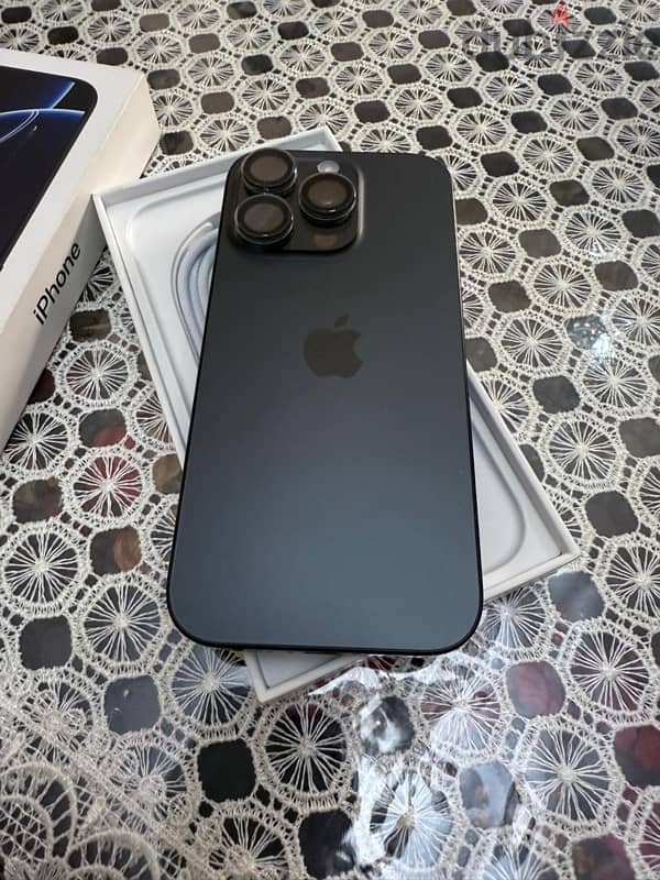 I phone 16 pro 256 g used for 3 month 1