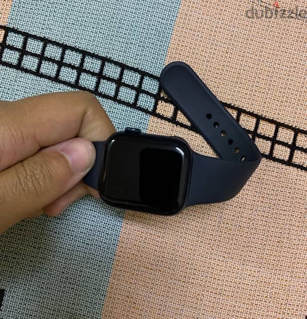 Apple watch s8 41mm battery100% 0